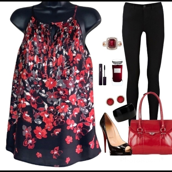 Chic by Jacob Sleeveless Floral Satin/Pleated Top Size P/S - Picture 10 of 11